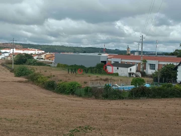Terreno para Venda em Marrazes e Barosa