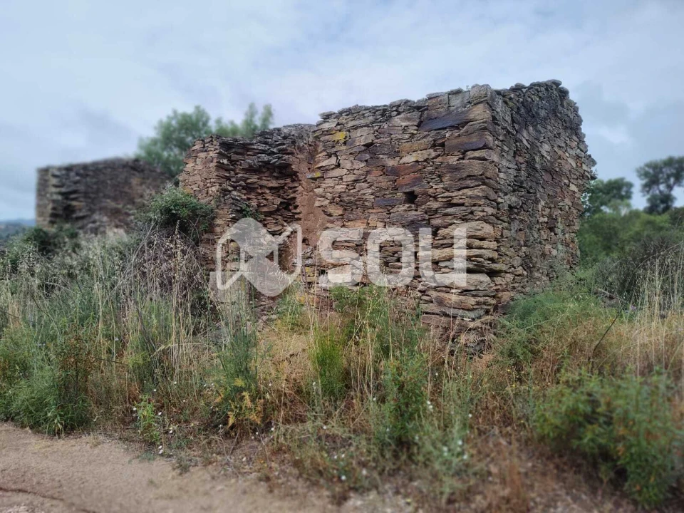 Terreno para Venda em Mirandela Foto 8