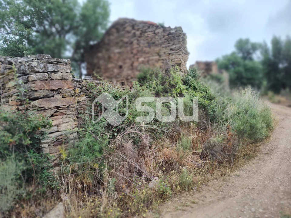 Terreno para Venda em Mirandela Foto 7