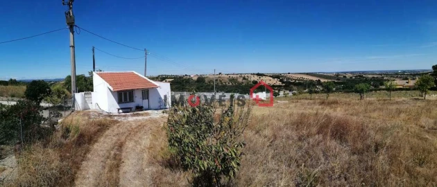 Terreno para Venda em Achete, Azoia de Baixo e Póvoa de Santarém