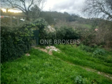 Terreno para Venda em Almargem do Bispo, Pêro Pinheiro e Montelavar