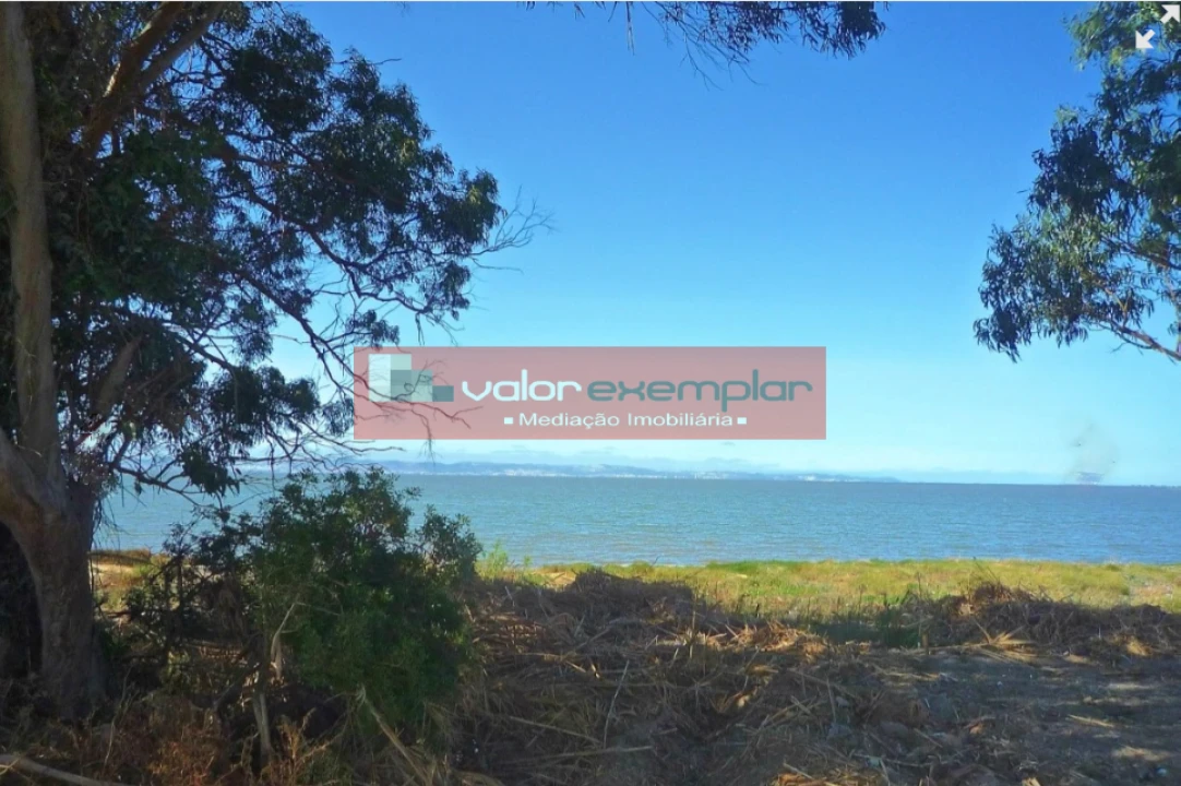 Terreno para Venda em Alcochete Foto 1