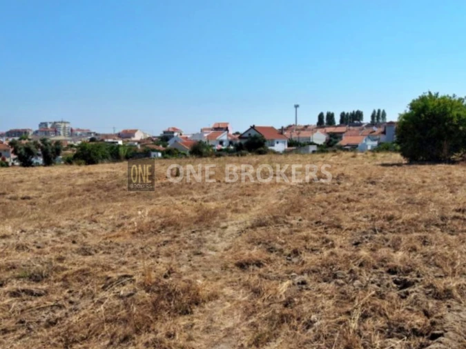 Terreno para Venda em Amora Foto 2