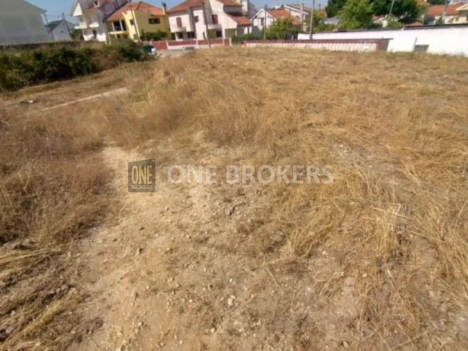 Terreno para Venda em Amora Foto 5