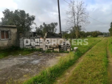 Terreno para Venda em Benavente