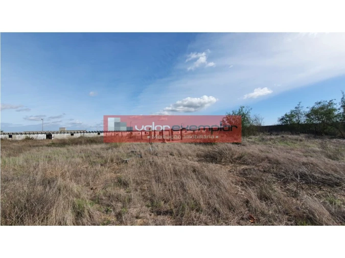 Terreno para Venda em Atalaia e Alto Estanqueiro-Jardia Foto 4