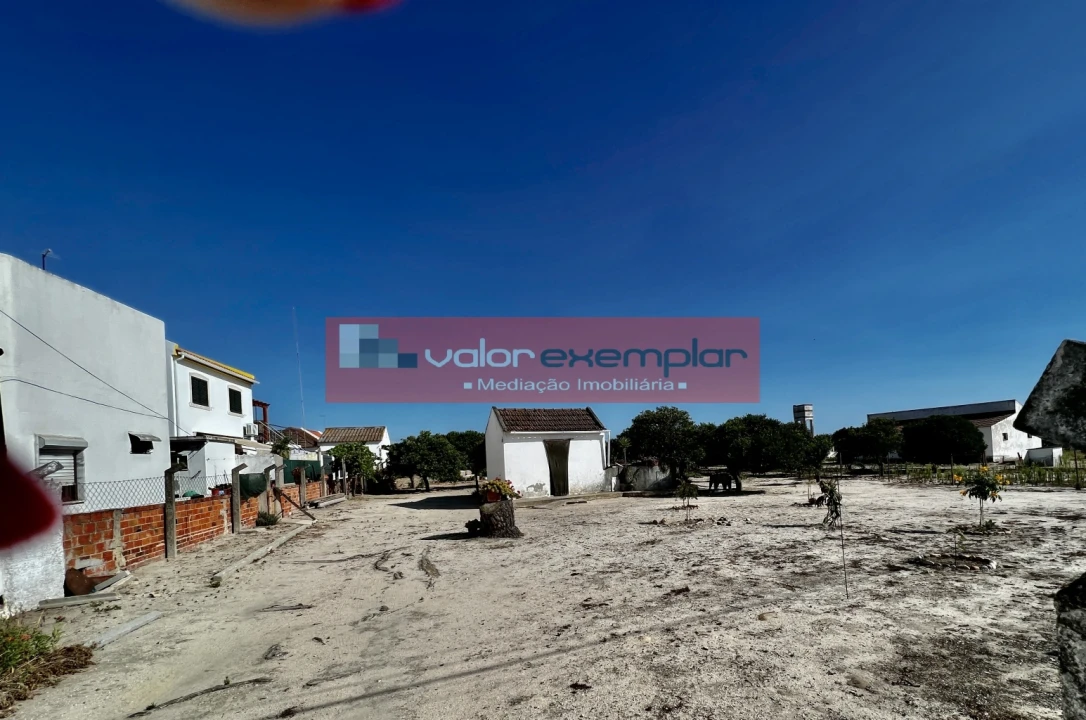 Terreno para Venda em Atalaia e Alto Estanqueiro-Jardia Foto 1