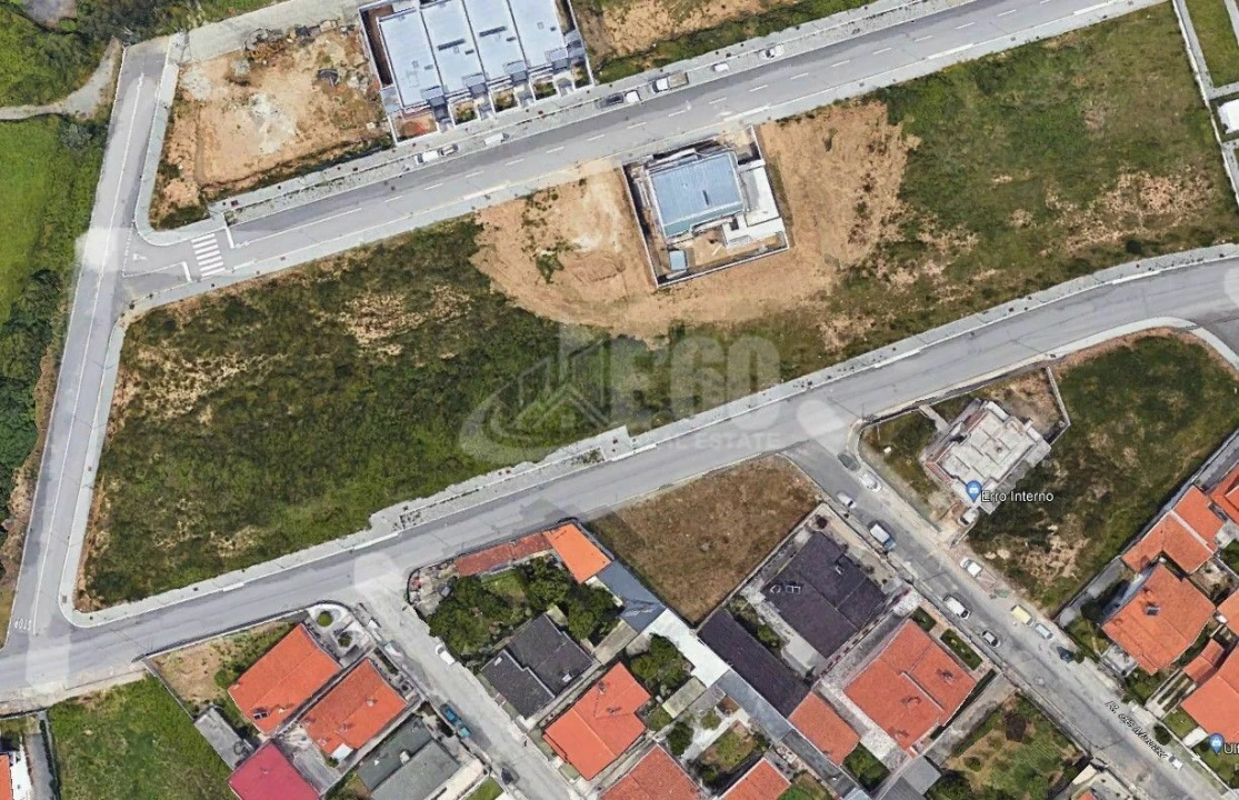 Terreno para Venda em São Miguel do Souto e Mosteirô Foto 2