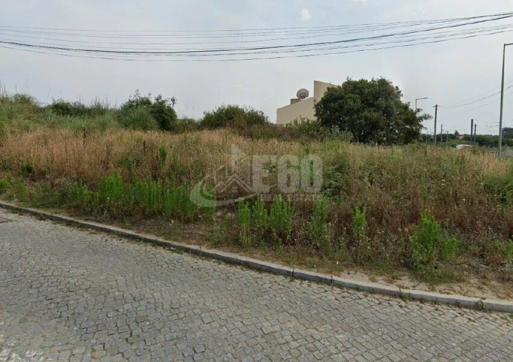 Terreno para Venda em Gulpilhares e Valadares Foto 1