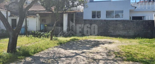 Terreno para Venda em Mafamude e Vilar do Paraíso