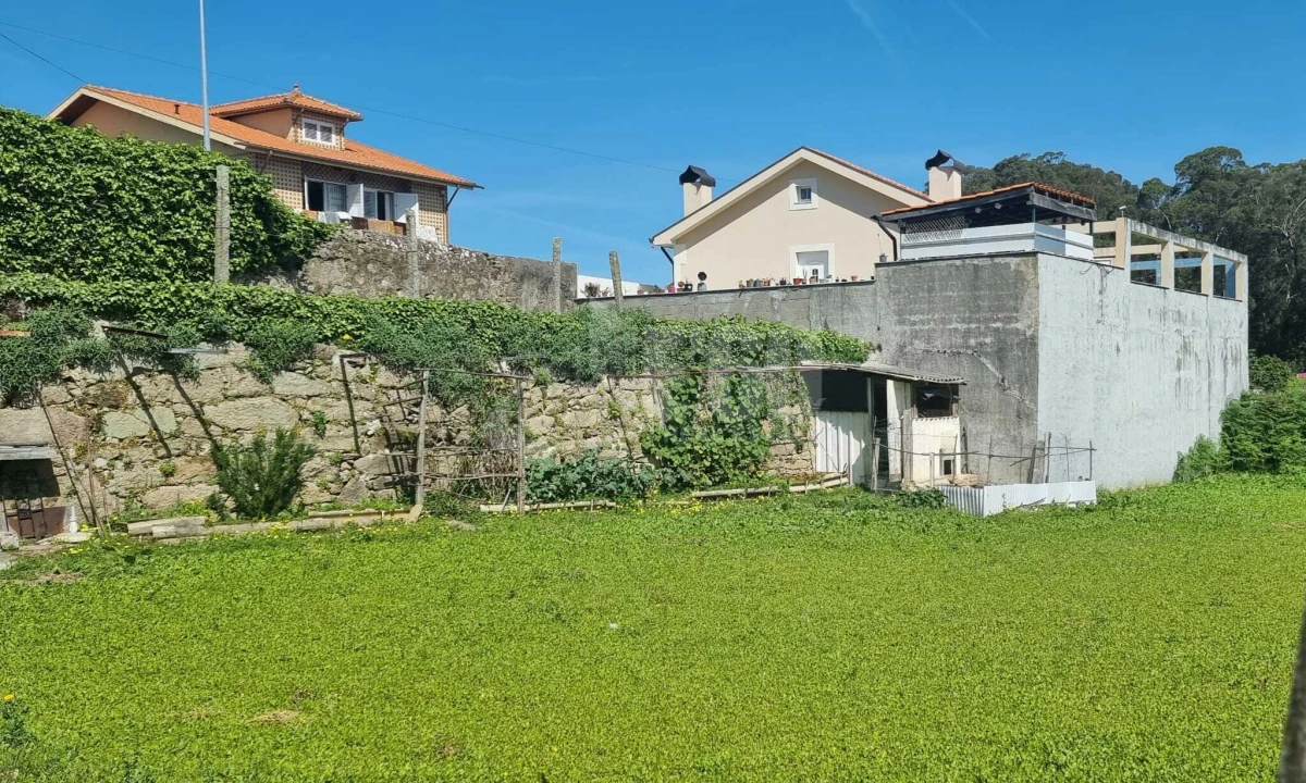 Terreno para Venda em Mafamude e Vilar do Paraíso Foto 5