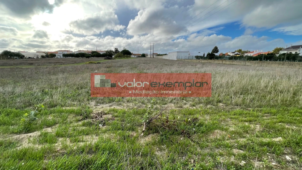 Terreno para Venda em Atalaia e Alto Estanqueiro-Jardia Foto 4