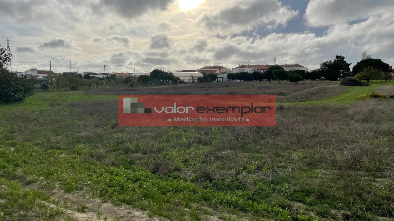 Terreno para Venda em Atalaia e Alto Estanqueiro-Jardia Foto 9