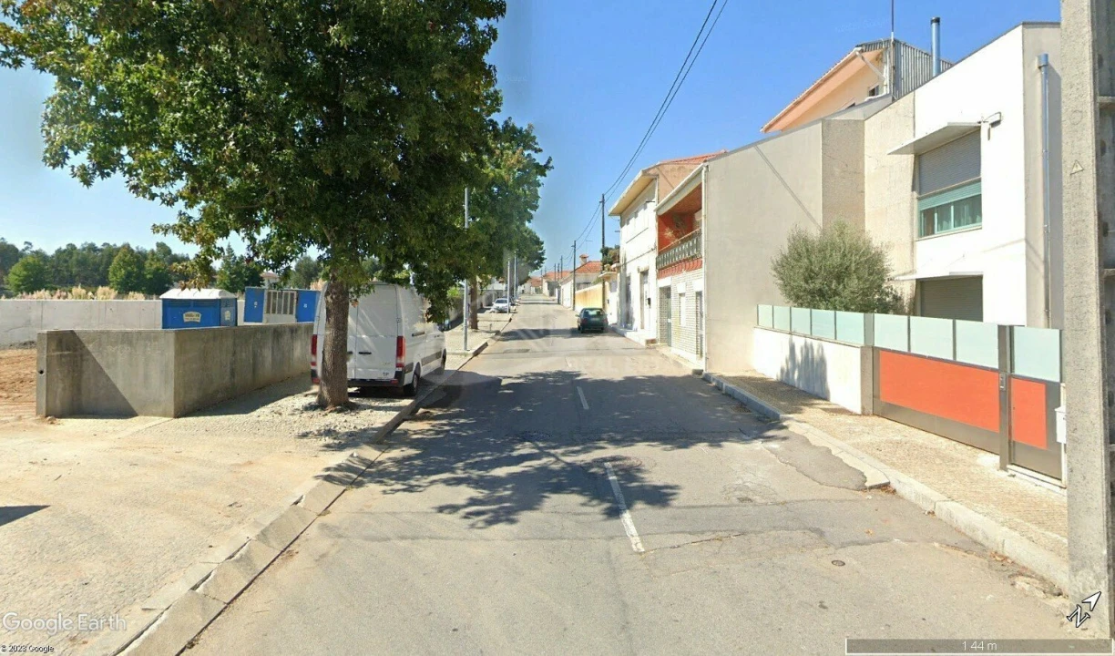 Terreno para Venda em Grijó e Sermonde Foto 7