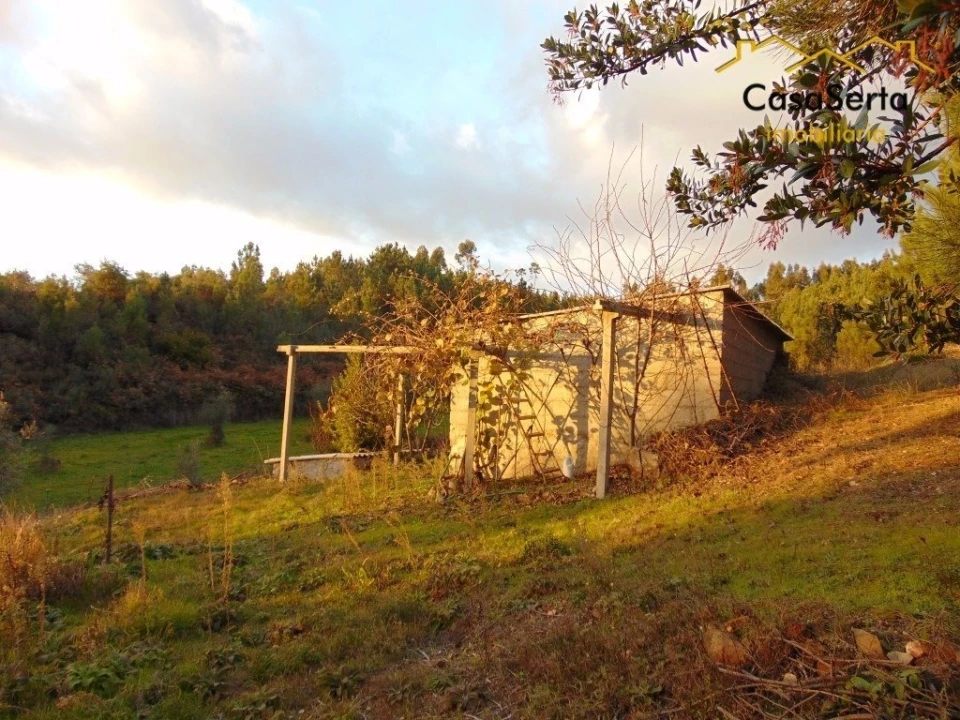 Terreno para Venda em Varzea dos Cavaleiros Foto 1