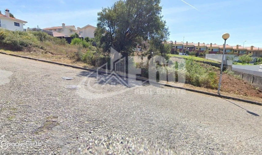 Terreno para Venda em São João da Madeira Foto 9