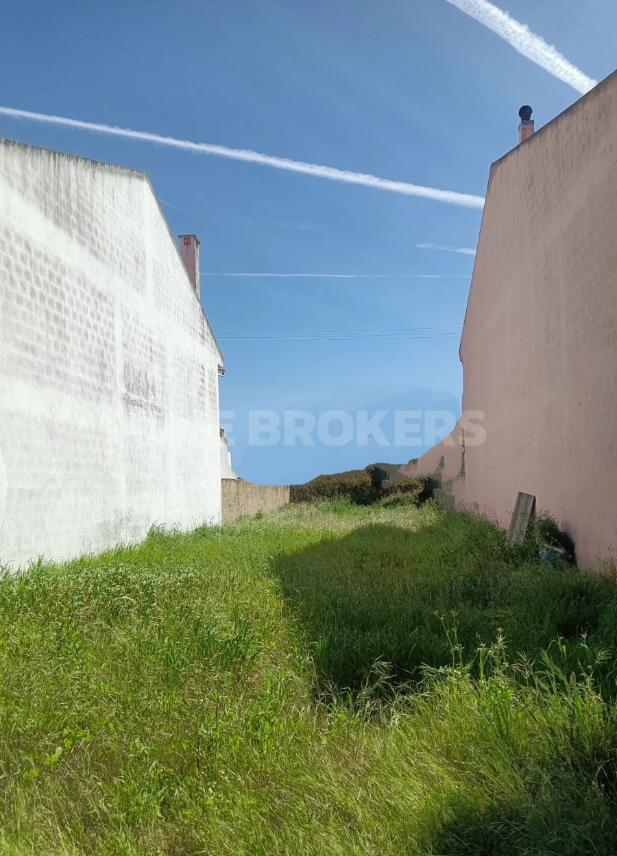 Terreno para Venda em Samora Correia Foto 3