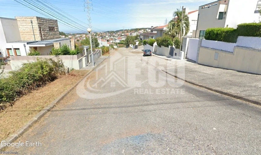 Terreno para Venda em São João da Madeira Foto 9
