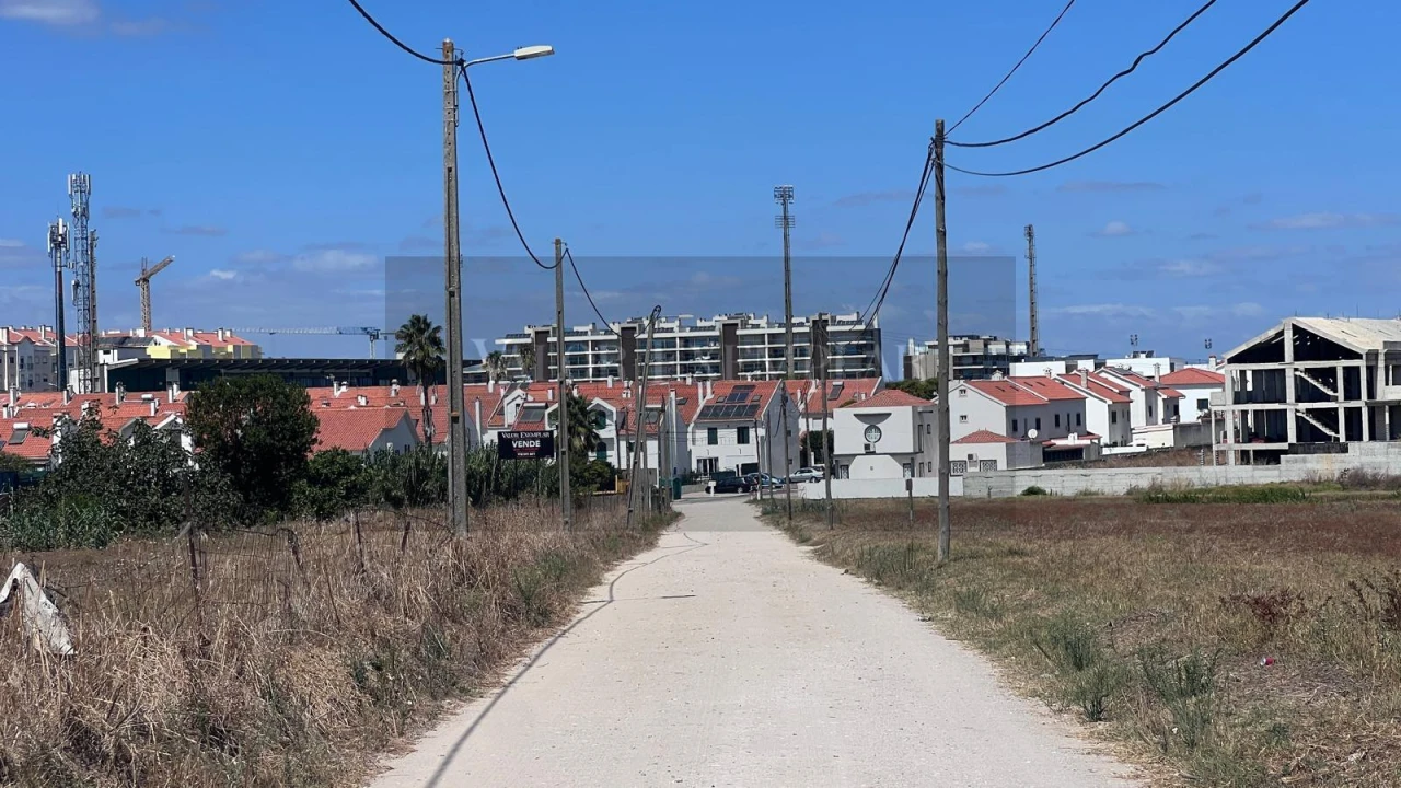 Terreno para Venda em Alcochete Foto 3