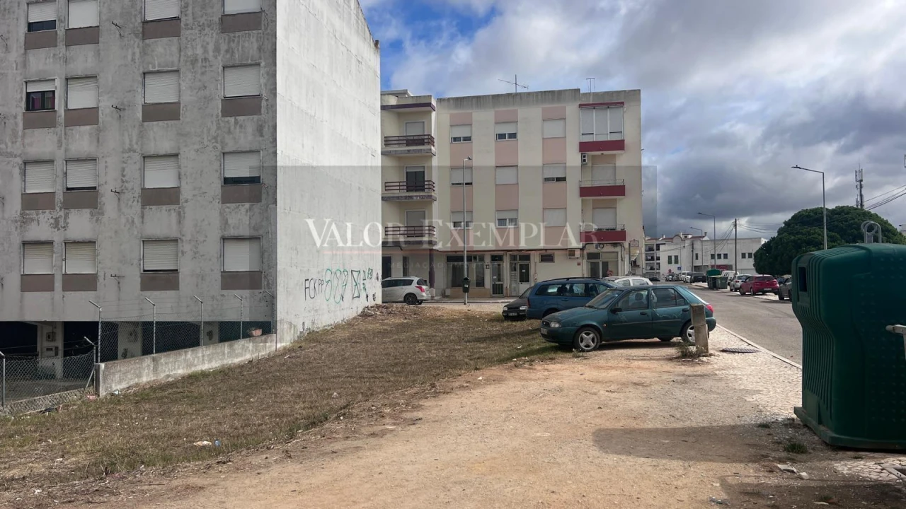 Terreno para Venda em Pinhal Novo Foto 2