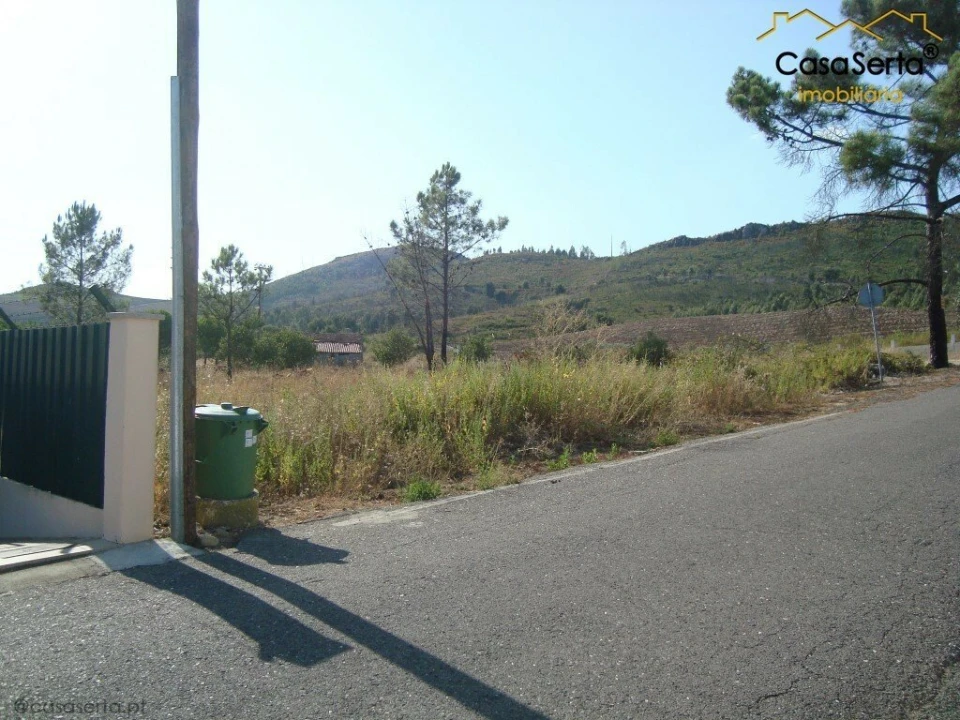 Terreno para Venda em Envendos Foto 1