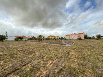 Terreno para Venda em Samora Correia