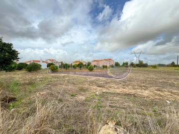 Terreno para Venda em Samora Correia
