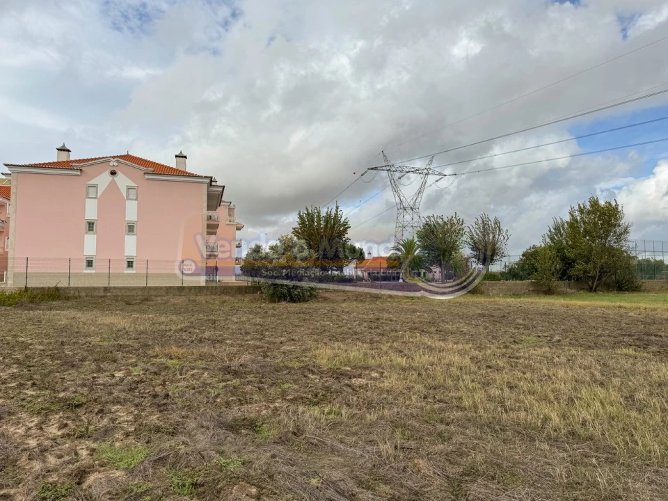 Terreno para Venda em Samora Correia Foto 7