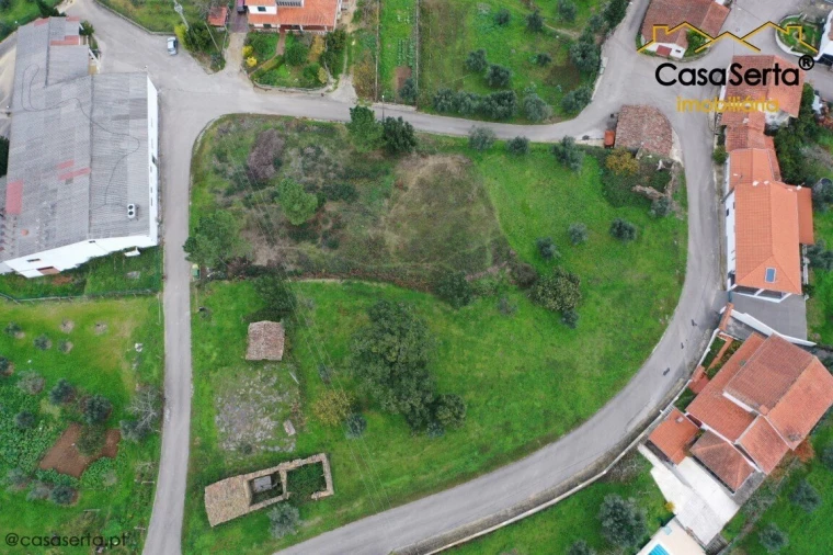 Terreno para Venda em Vila de Rei Foto 5