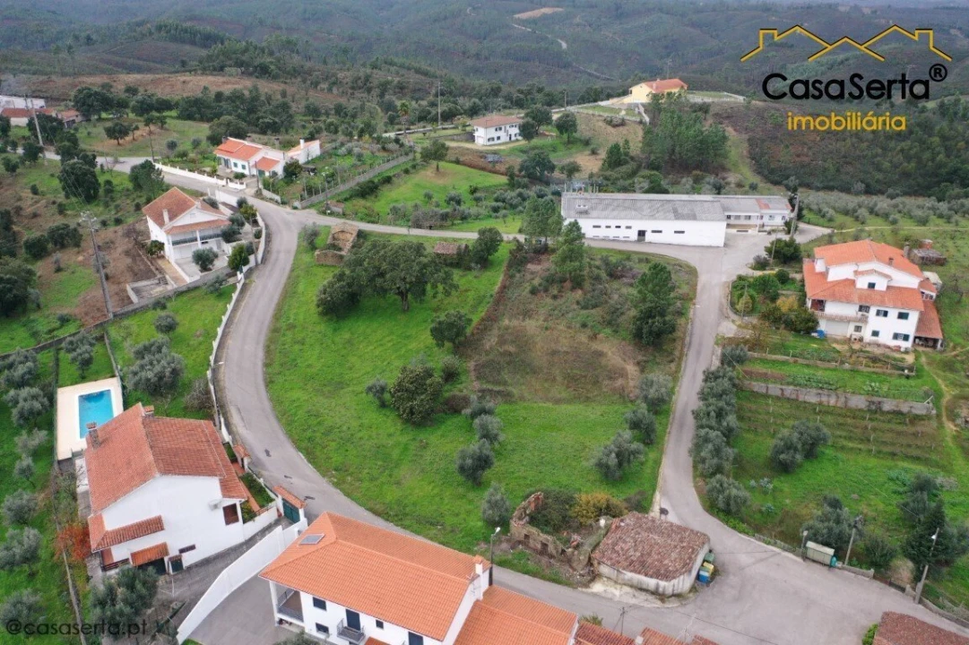 Terreno para Venda em Vila de Rei Foto 3