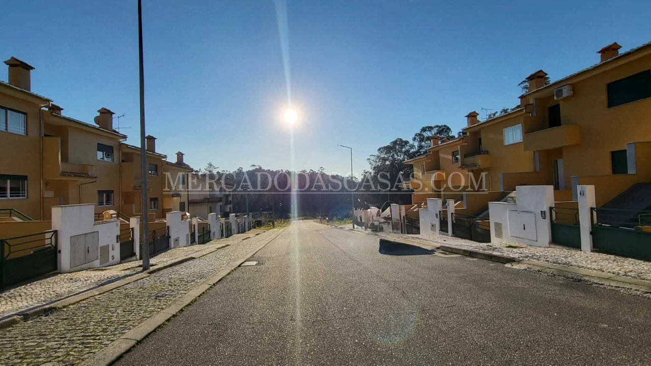Terreno para Venda em Fajões Foto 1