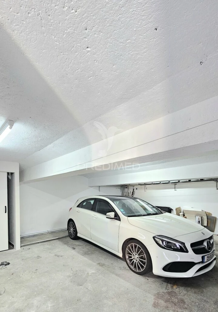 Moradia T3 para Venda em Funchal (São Pedro) Foto 5