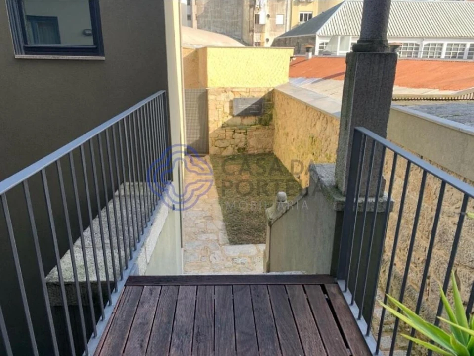 Apartamento T1 para Venda em Cedofeita, Santo Ildefonso, Sé, Miragaia, São Nicolau e Vitória Foto 17