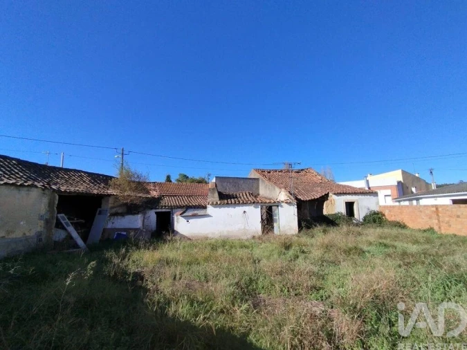 Moradia T2 para Venda em Arrouquelas Foto 18