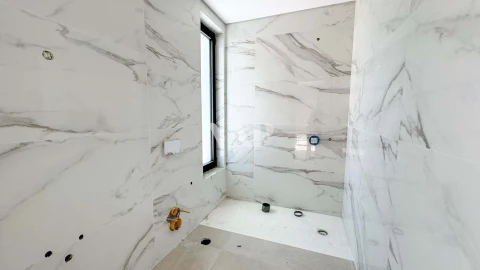 Apartamento T3 para Venda em Quarteira