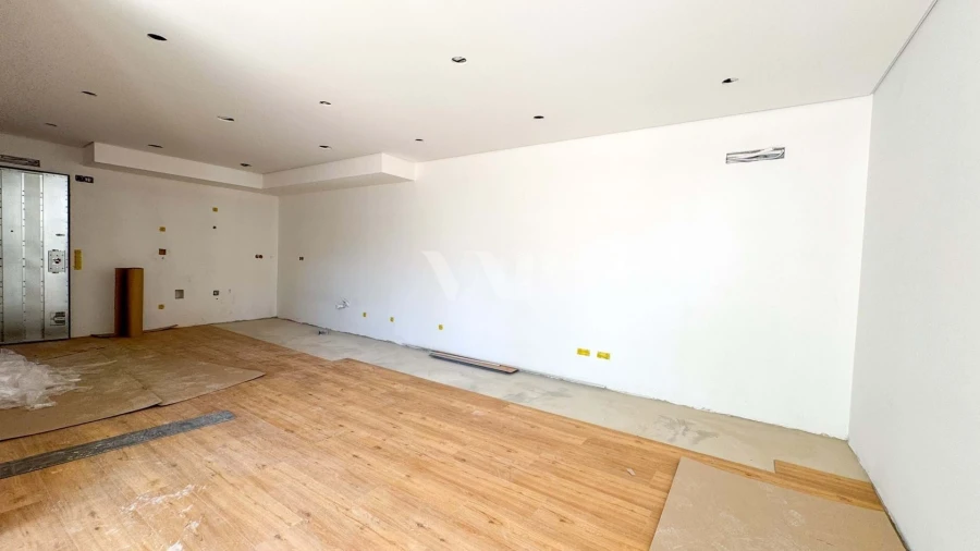 Apartamento T2 para Venda em Quarteira Foto 4