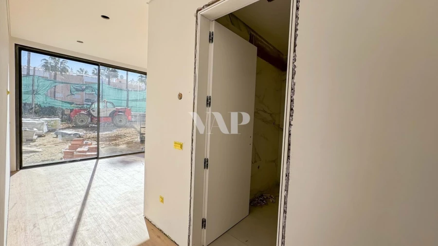 Apartamento T2 para Venda em Quarteira Foto 5