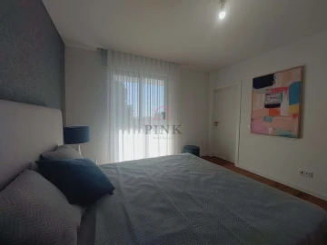 Apartamento T5 para Venda em Funchal (São Pedro)