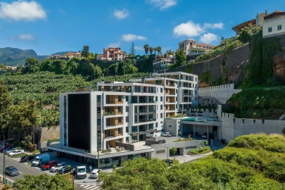 Apartamento T5 para Venda em Funchal (São Pedro)