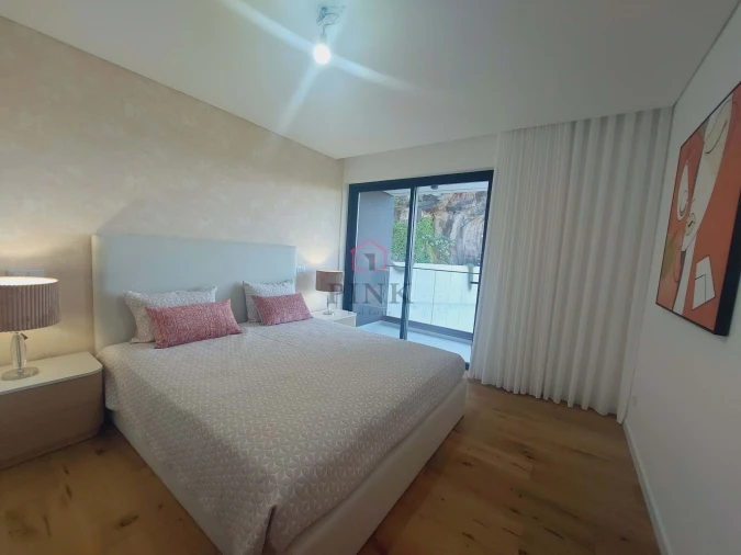 Apartamento T5 para Venda em Funchal (São Pedro) Foto 16