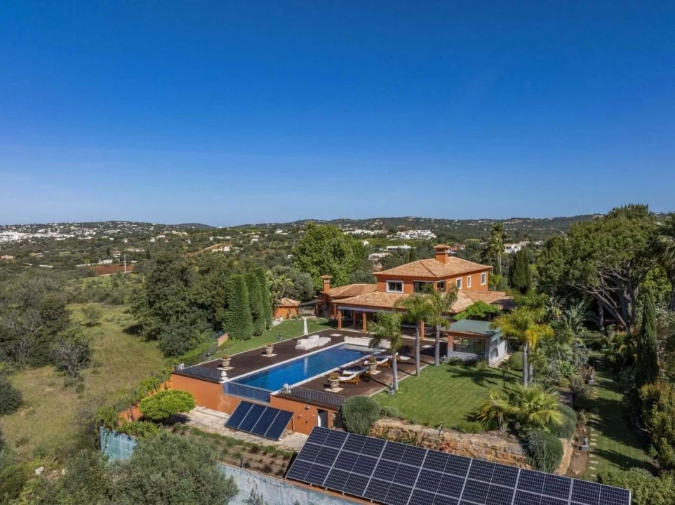 Moradia T5 para Venda em Boliqueime Foto 13