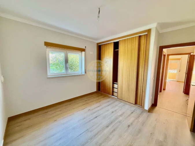 Moradia T3 para Venda em Salir de Matos Foto 15