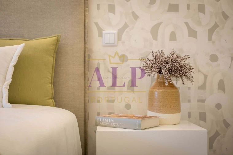 Moradia T2 para Venda em Lagos (São Sebastião e Santa Maria) Foto 23