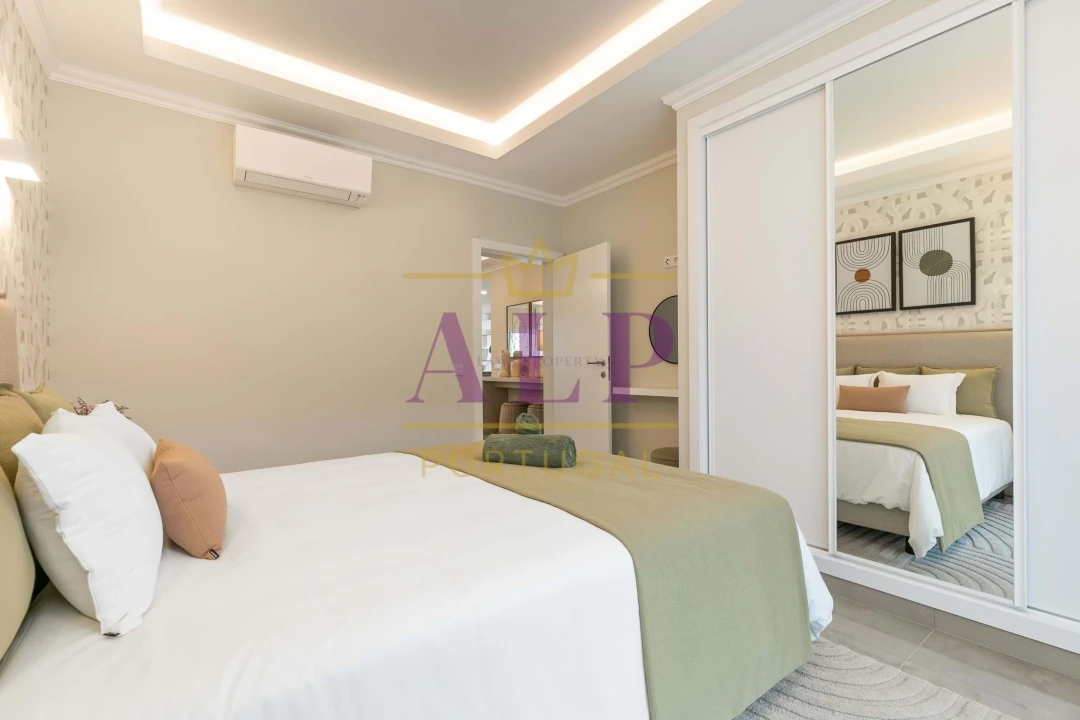 Moradia T2 para Venda em Lagos (São Sebastião e Santa Maria) Foto 21