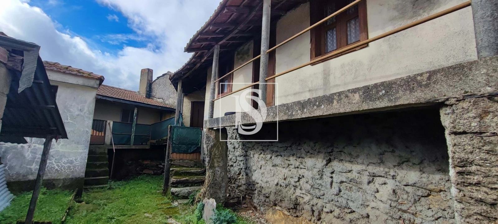 Moradia T3 para Venda em Edral Foto 5