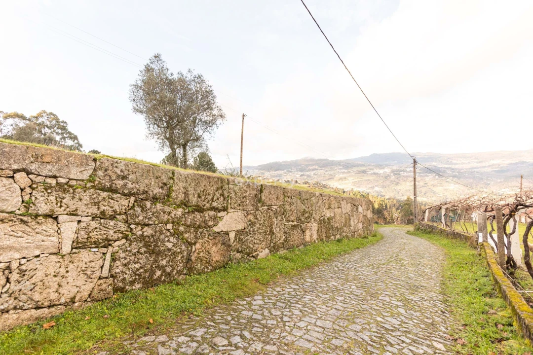 Terreno para Venda em Tarouquela Foto 20