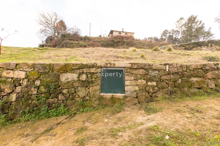 Terreno para Venda em Tarouquela Foto 11