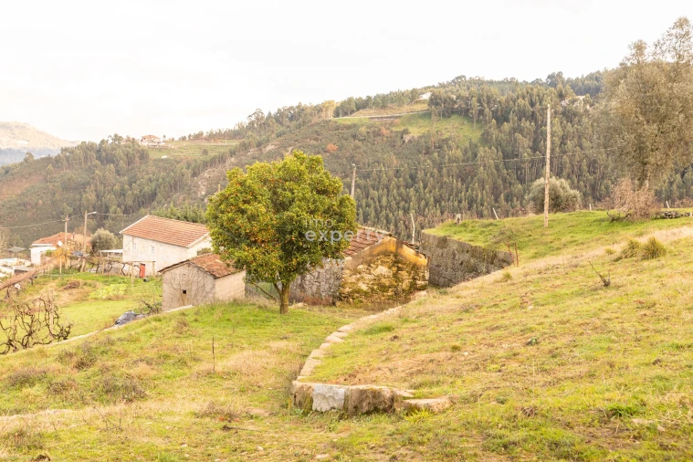Terreno para Venda em Tarouquela Foto 22