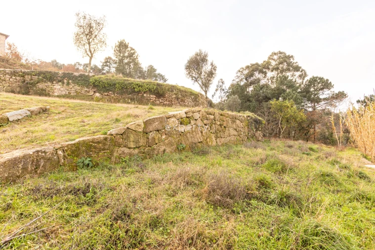 Terreno para Venda em Tarouquela Foto 29