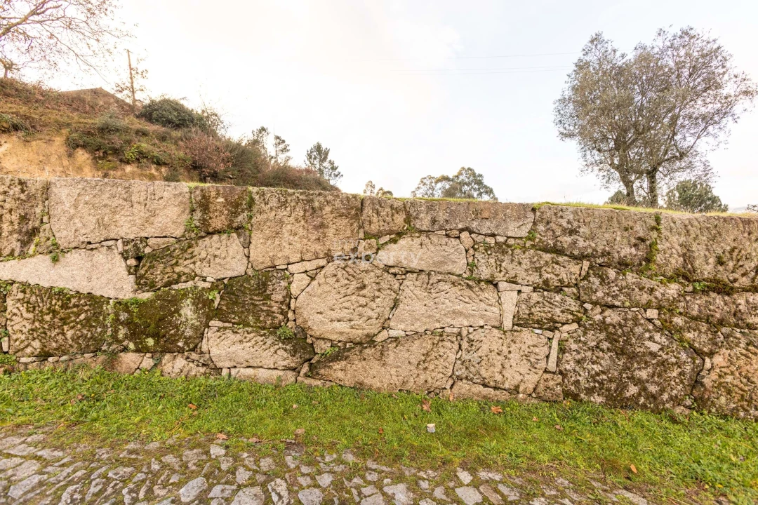 Terreno para Venda em Tarouquela Foto 21